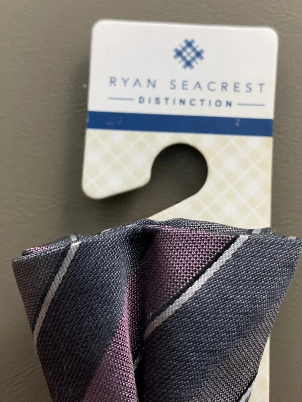 Ryan Seacrest Distinction Mens Pre-Tied Striped Bow-Tie, Charcoal Pink, One Size